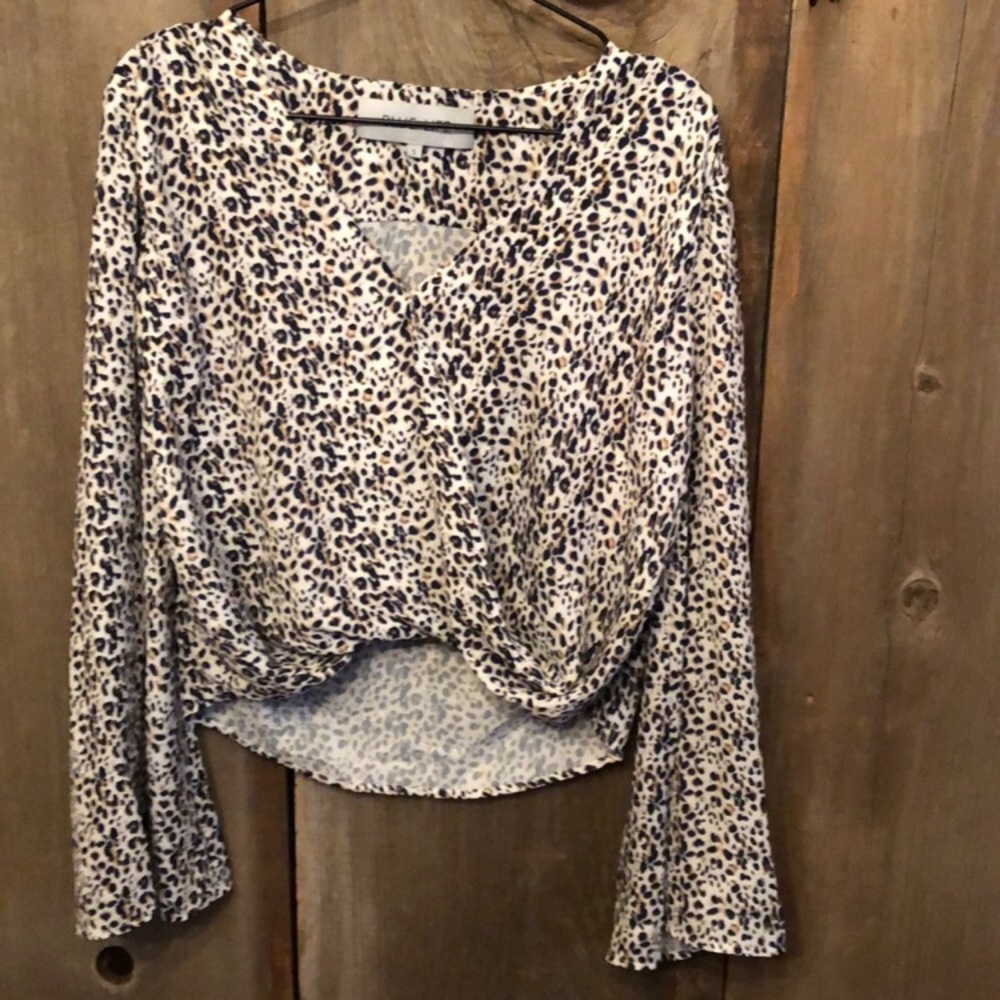 Blue Life Haley Cheetah Wrap Blouse Small Ivory Cheetah Print